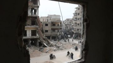 Trump Orders Strikes on Syria While Calling on Iran to Withdraw