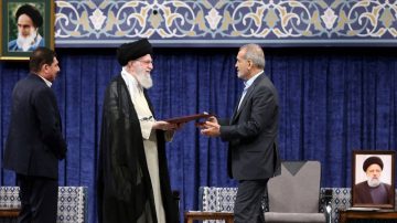 Economic Failures Plague Pezeshkian’s First 100 Days